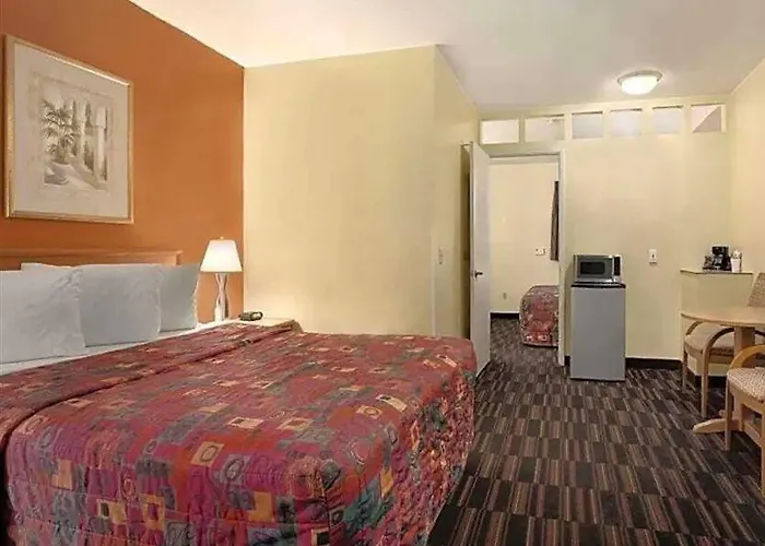 Knights D.m.a.f Area Hotel Tucson