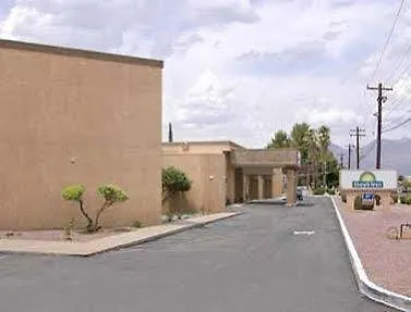 Knights D.m.a.f Area Hotel